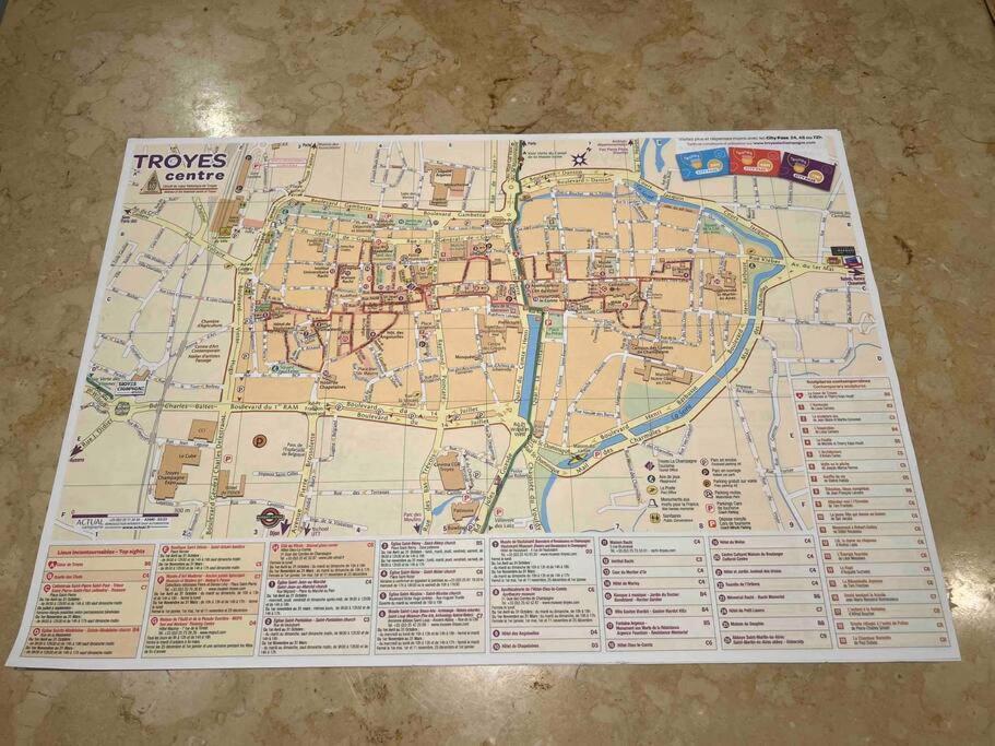 Magnifique Appartement Familiale 6 Personnes 3 Chambres Et 3 Salles De Bain En Hyper Centre Avec Rue Pietonne Parking 20M Troyes Eksteriør billede